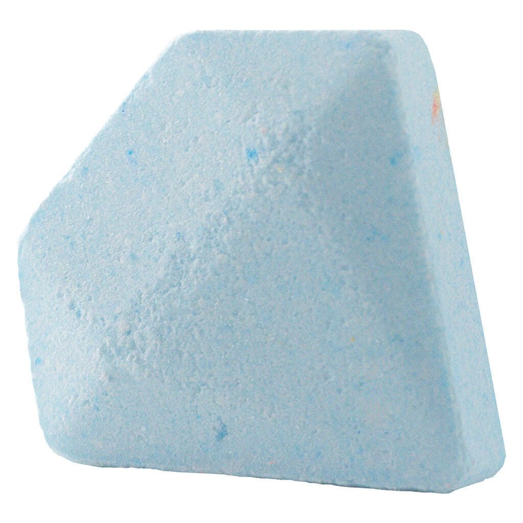 Source photograph: Bumpin’ Blue Raspberry Sour Quickies Hard